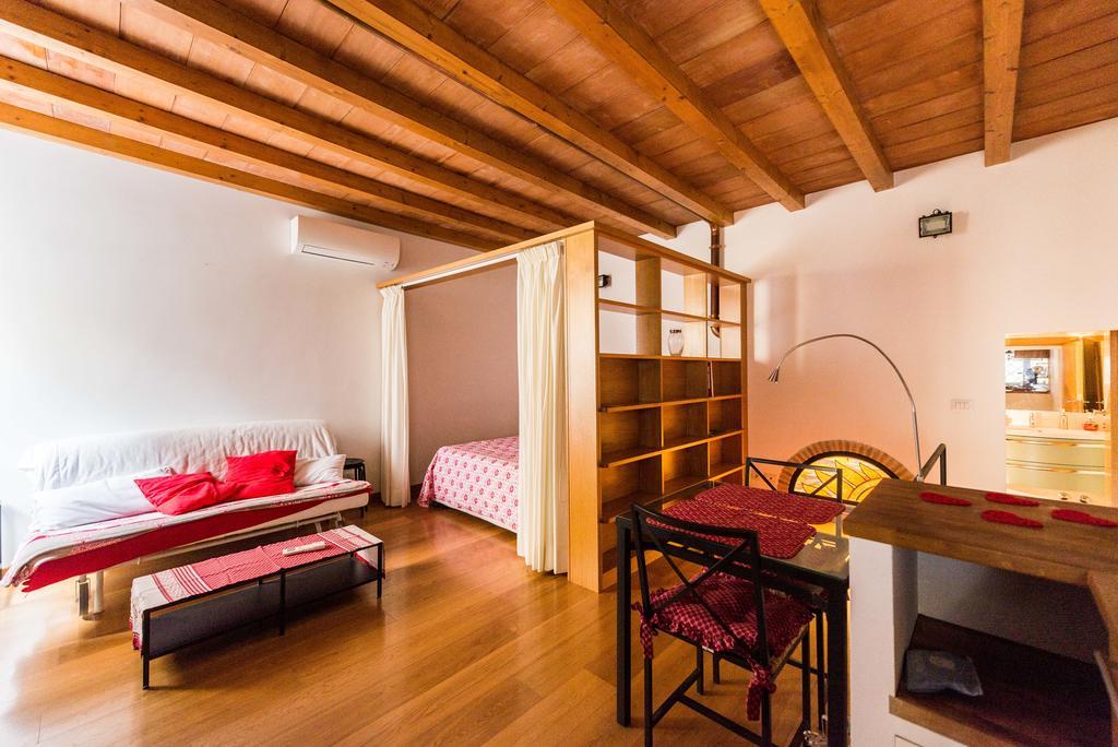 Apartamento Polveriera Colosseum *